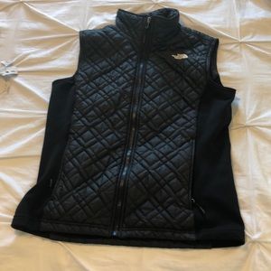 Women’s North Face Vest